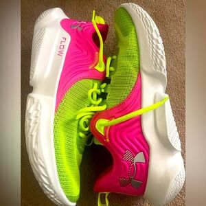New Under Armour Flow FUTR X 2 "Lime Surge/Rebel Pink" Unisex Size 12 (Men’s)